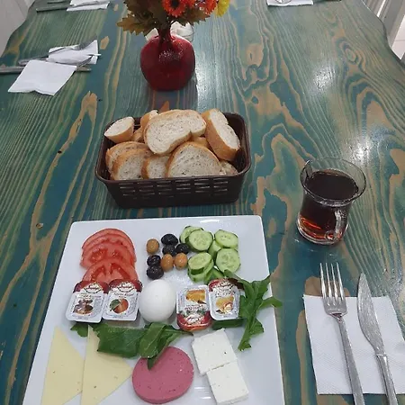 Hotel Bereket Traveler