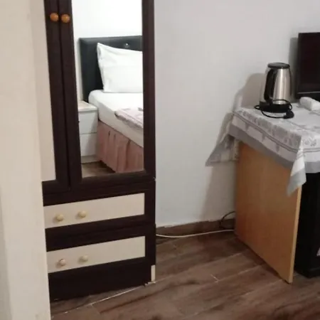 Bereket Traveler Hotell