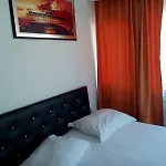 Bereket Traveler Hotell 3*